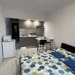 Elena Court Apartament