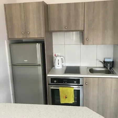 Elena Court Apartament *